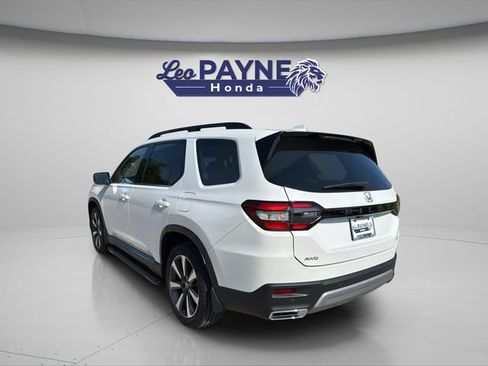 Certified 2023 Honda Pilot Elite image 6
