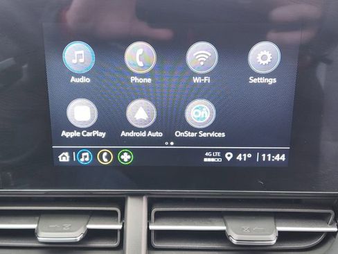 Used 2024 Chevrolet Trax LS w/ LS Convenience Package image 17