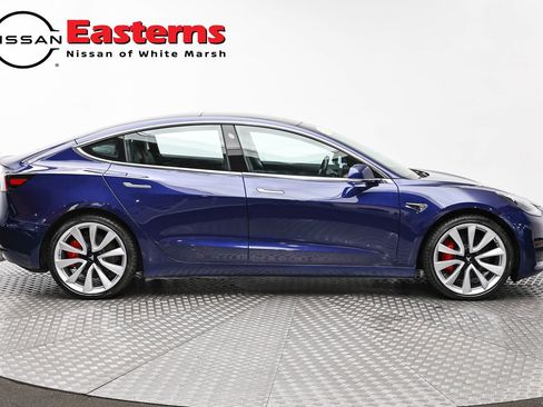 Used 2018 Tesla Model 3 Long Range AWD/4WD image 4