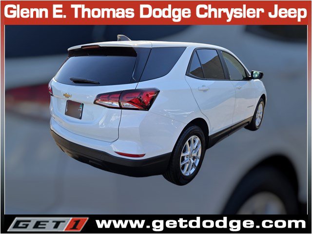 Used 2022 Chevrolet Equinox LS w/ LS Convenience Package FWD image 7