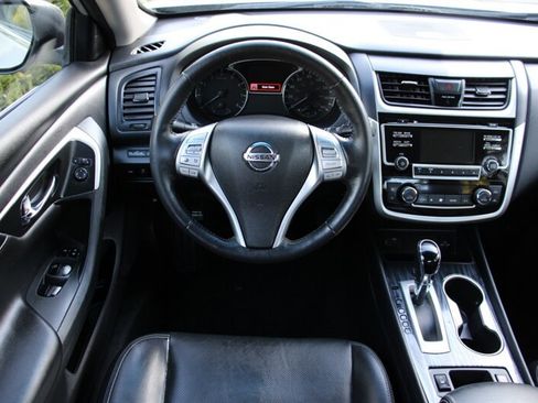 Used 2018 Nissan Altima 2.5 SL image 16