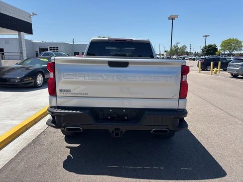Used 2021 Chevrolet Silverado 1500 LT Trail Boss AWD/4WD image 9