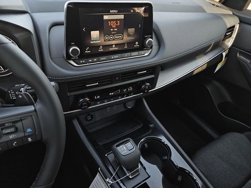 New 2026 Nissan Rogue SV image 17