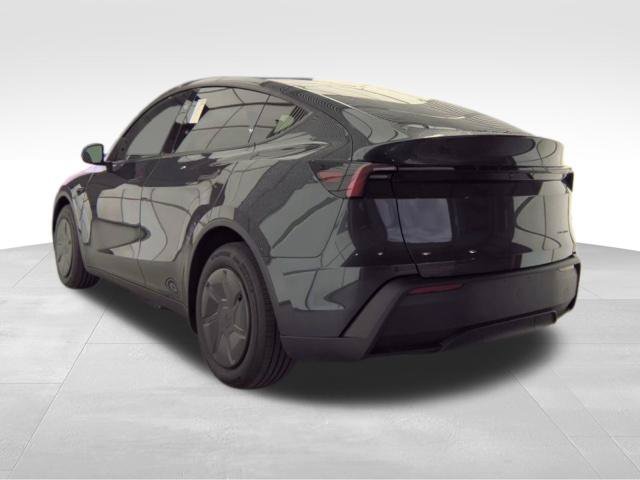 Used 2026 Tesla Model Y AWD image 14