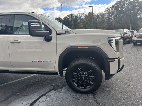 New 2026 GMC Sierra 2500 AT4 w/ AT4 Premium Plus Package image 5