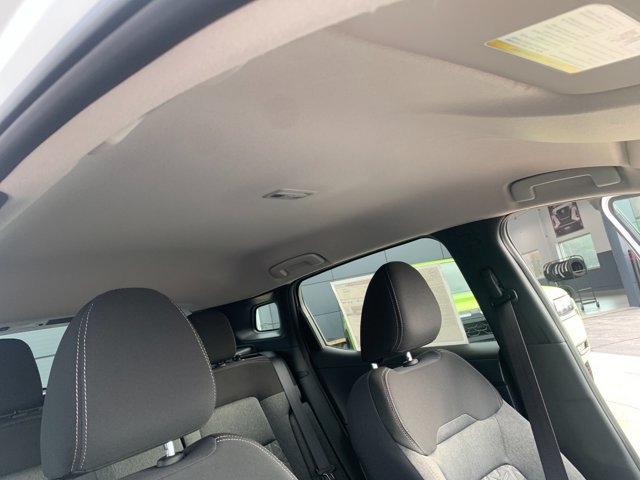 New 2026 Nissan Kicks SV w/ Cold Weather Package FWD image 18