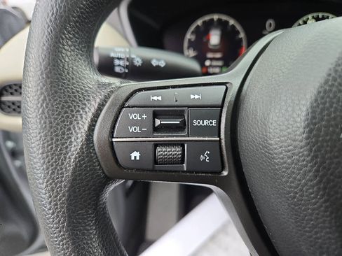 Certified 2023 Honda HR-V LX image 22