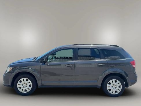 Used 2017 Dodge Journey SE FWD image 5