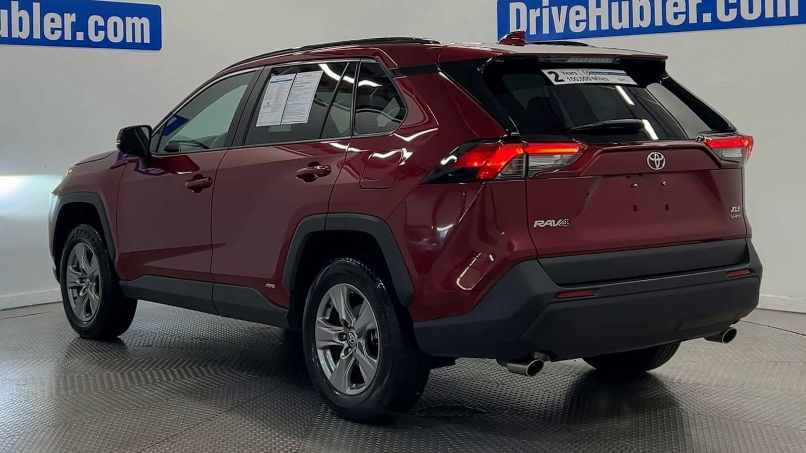 Used 2025 Toyota RAV4 XLE AWD/4WD image 6