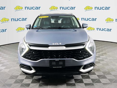 Used 2023 Kia Sportage EX image 2