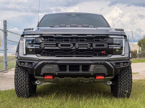 Certified 2025 Ford F150 Raptor w/ Equipment Group 803A Raptor R AWD/4WD image 12