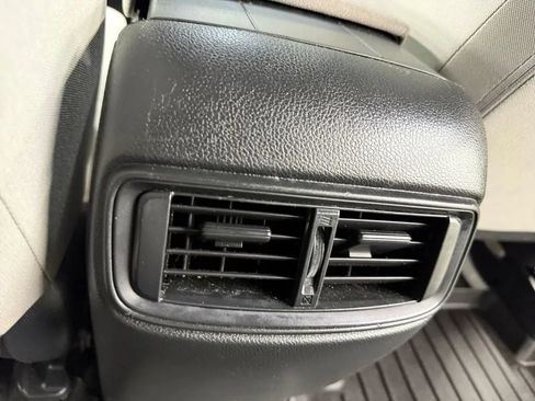 Used 2017 Honda CR-V LX image 50