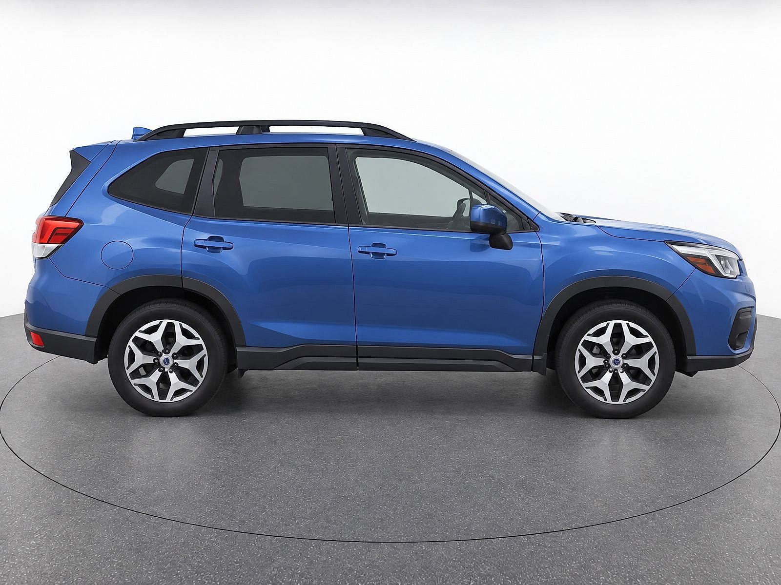 Used 2020 Subaru Forester Premium AWD/4WD image 8