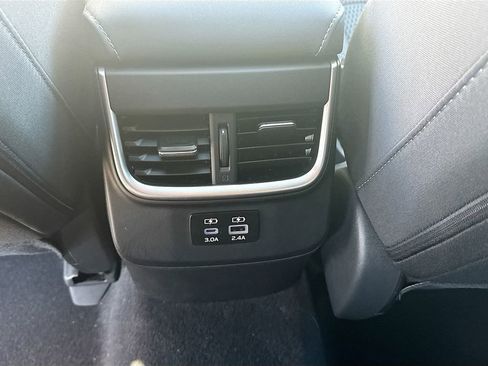 Certified 2025 Subaru Outback Premium AWD/4WD image 24