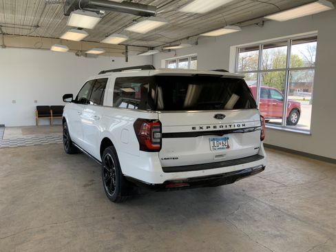 Used 2022 Ford Expedition Max Limited AWD/4WD image 8