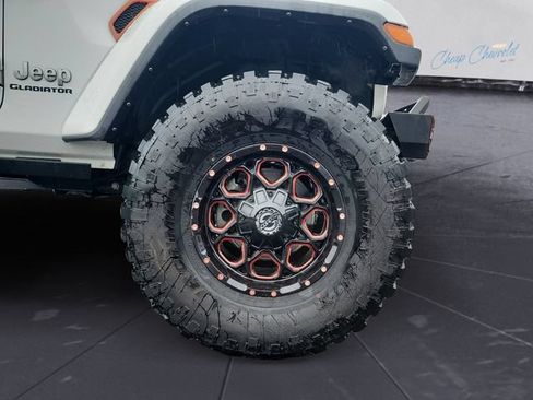 Used 2022 Jeep Gladiator Overland w/ Popular Equipment Package AWD/4WD image 25