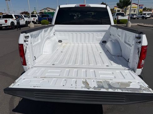 Used 2017 Ford F150 XL w/ XL Power Equipment Group AWD/4WD image 5