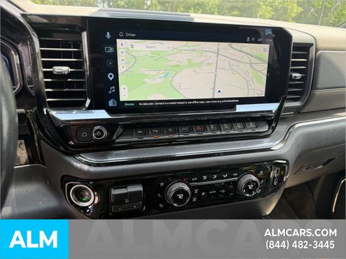 Used 2022 Chevrolet Silverado 1500 ZR2 w/ Technology Package AWD/4WD image 18