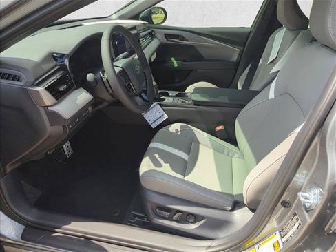 Used 2026 Toyota Camry SE w/ Multimedia Upgrade Package FWD image 11
