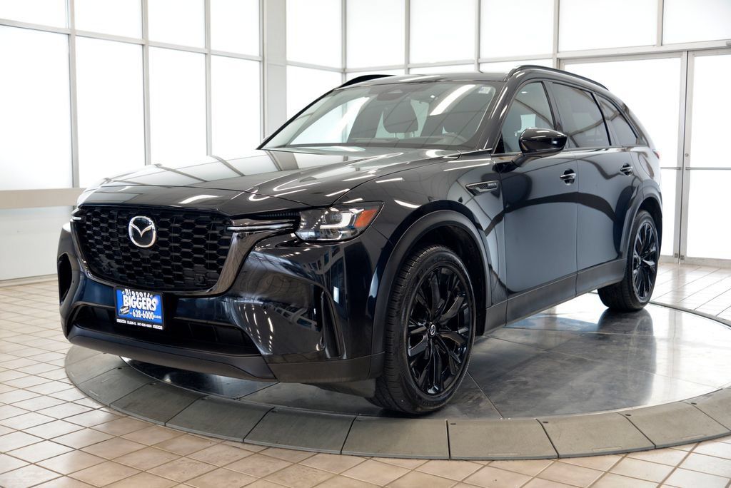 Certified 2025 MAZDA CX-90 Plug-In Hybrid w/Premium Sport AWD/4WD image 4