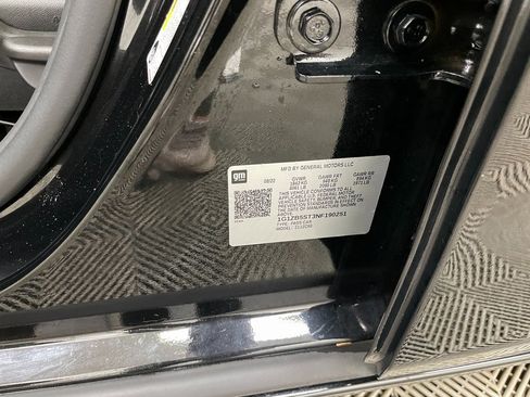 Used 2022 Chevrolet Malibu LS image 28