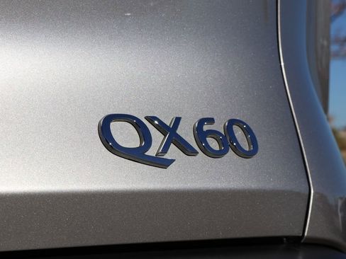 Certified 2025 INFINITI QX60 Luxe image 29