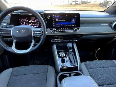 Used 2024 Chevrolet Colorado ZR2 w/ Technology Package image 14