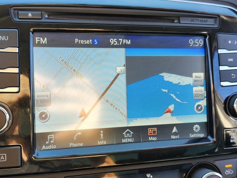 Used 2017 Nissan Maxima SR w/ Midnight Edition image 35