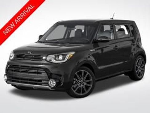 Used 2017 Kia Soul ! w/ Paint Protection Package FWD image 1