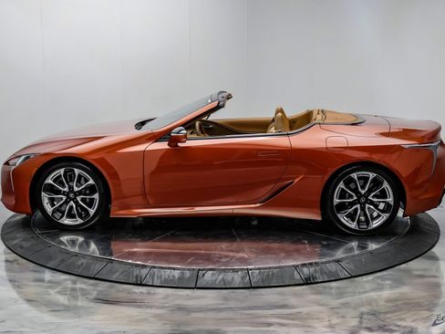 Used 2021 Lexus LC 500 Convertible w/ Touring Package RWD image 9
