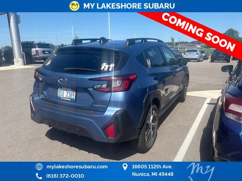 Used 2024 Subaru Crosstrek 2.5i Premium AWD/4WD image 7