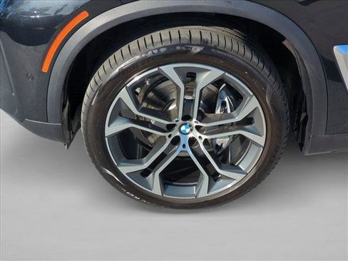 Certified 2026 BMW X5 sDrive40i image 26