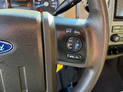 Used 2016 Ford F250 XLT w/ XLT Value Package image 18