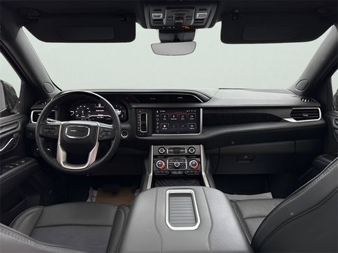Used 2024 GMC Yukon Denali image 14