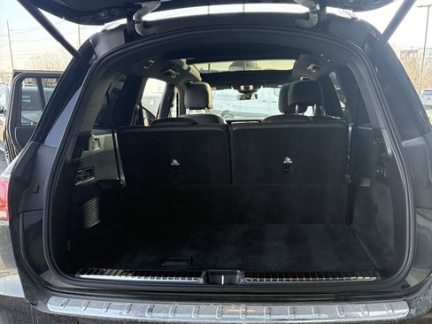 Certified 2023 Mercedes-Benz GLS 450 4MATIC image 23