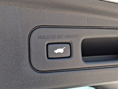 Certified 2026 Acura MDX SH-AWD w/ Technology Package image 32