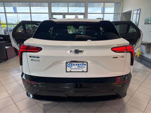 Used 2024 Chevrolet Blazer EV RS AWD/4WD image 10