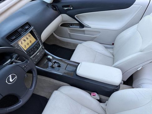 Used 2010 Lexus IS 250C image 23