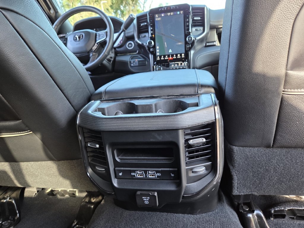 Used 2024 RAM 2500 Limited AWD/4WD image 30