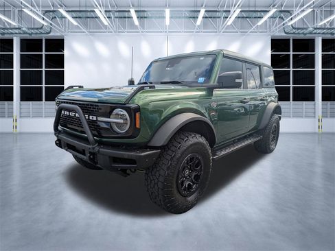 Used 2022 Ford Bronco Wildtrak image 7