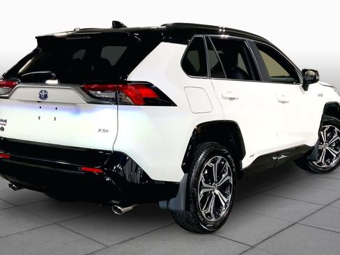 Used 2021 Toyota RAV4 XSE w/ Weather Package AWD/4WD image 13