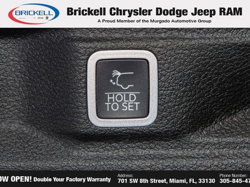 New 2025 Jeep Grand Cherokee L Altitude image 11