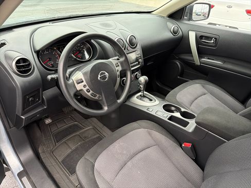 Used 2013 Nissan Rogue SV image 12