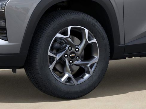 New 2026 Chevrolet Trax LT w/ Driver Confidence Package image 9
