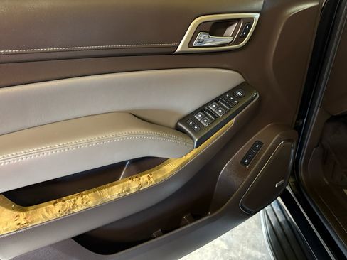 Used 2016 GMC Yukon Denali w/ Open Road Package image 25