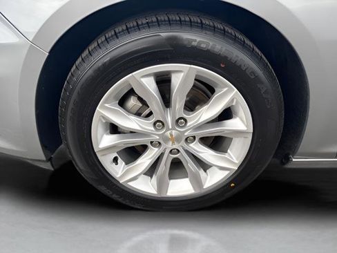 Used 2024 Chevrolet Malibu LT image 10