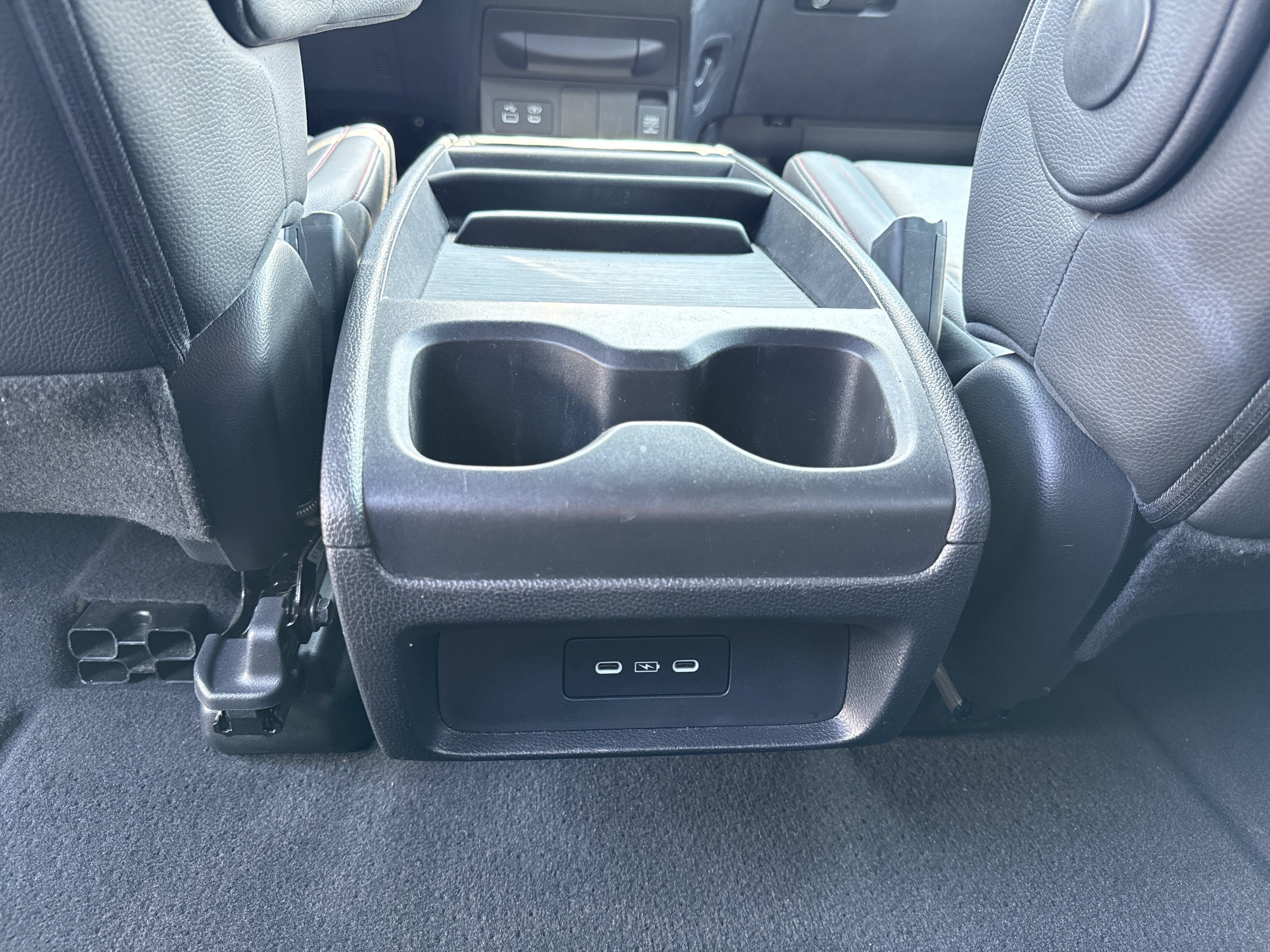 Used 2025 Honda Odyssey Sport-L image 31