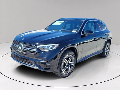 New 2026 Mercedes-Benz GLC 300 GLC 300 image 3