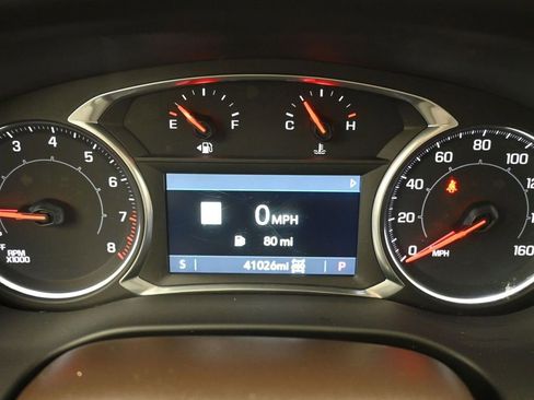 Used 2021 GMC Acadia SLT w/ Premium Package image 12