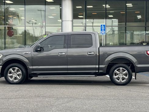 Used 2019 Ford F150 XLT w/ Equipment Group 302A Luxury image 8